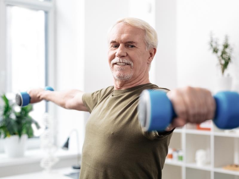 Exercícios Físicos para Diferentes Idades: Dicas e Benefícios para Cada Fase da Vida